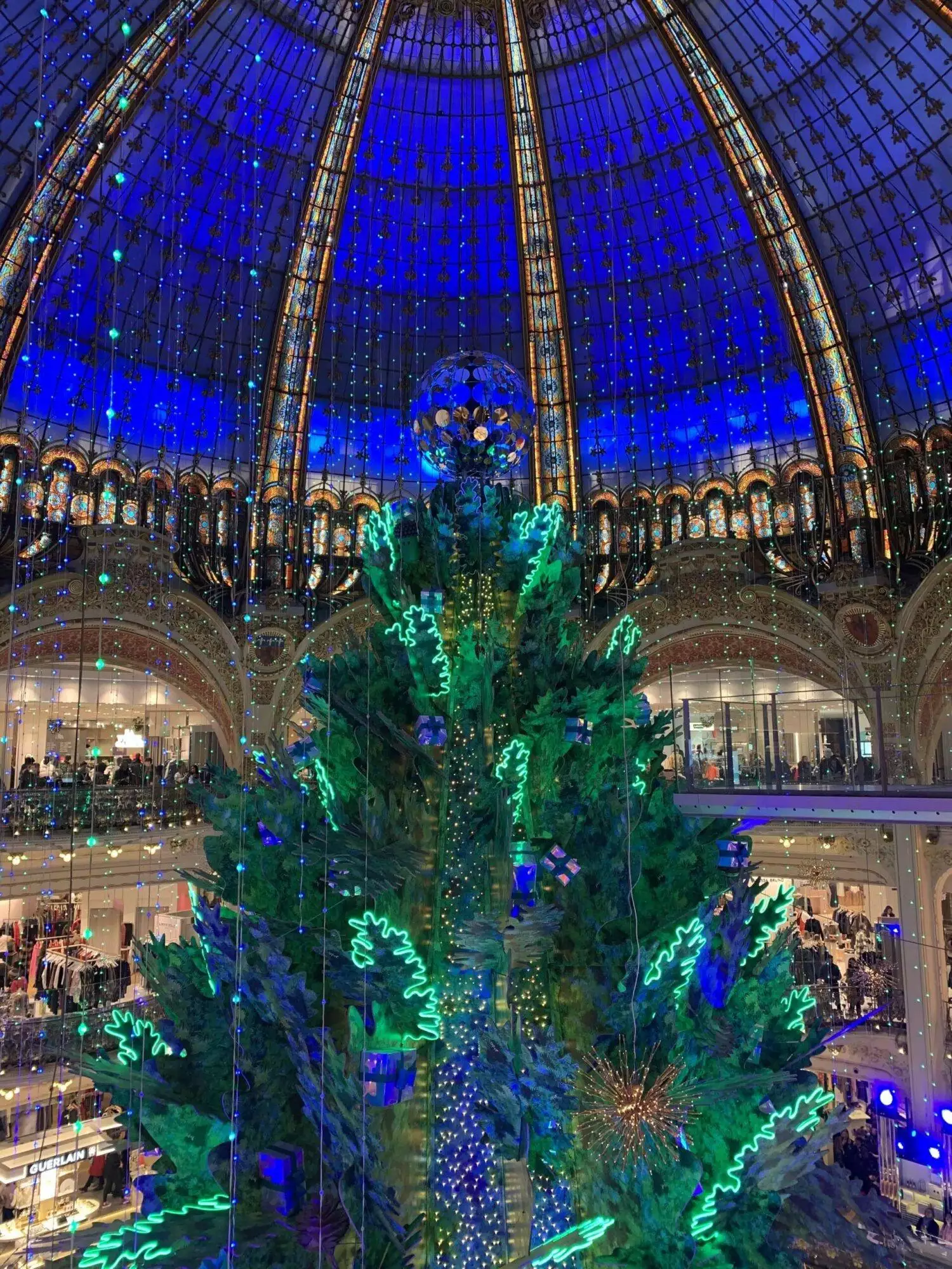 Galeries Lafayette Christmas Tree: Festive Season in Paris